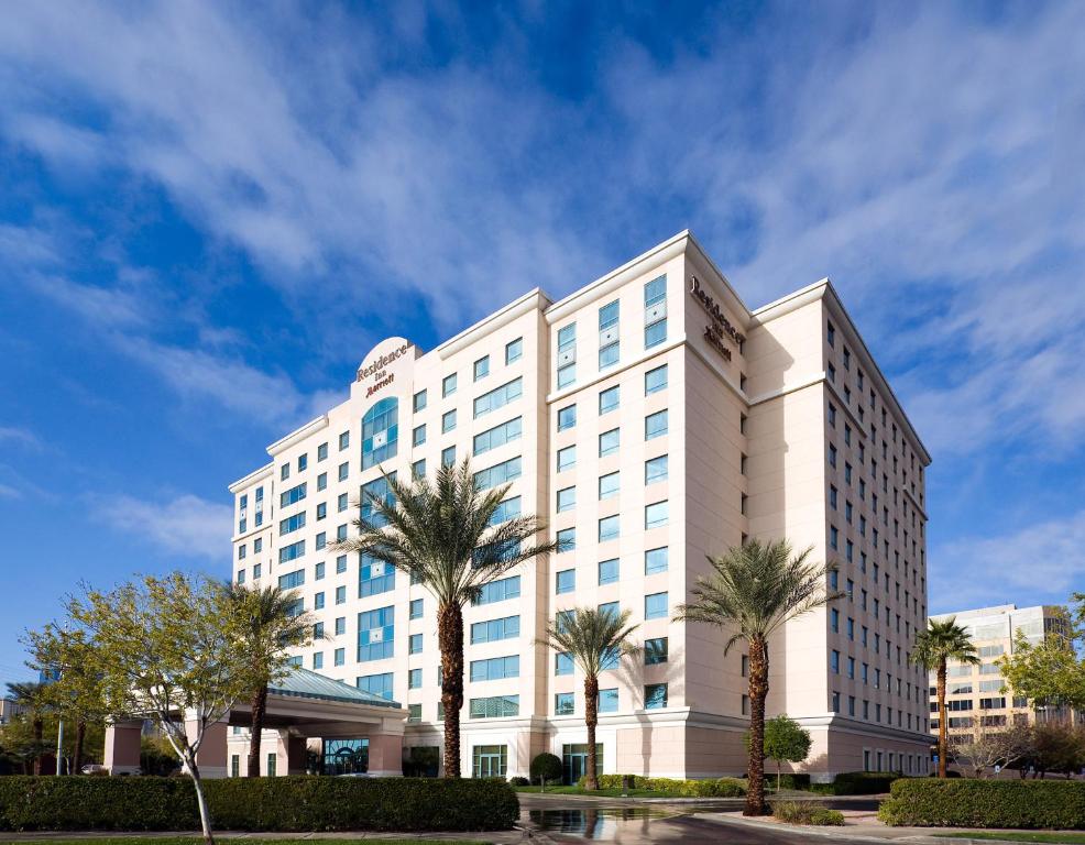 Residence Inn Las Vegas Hughes Center